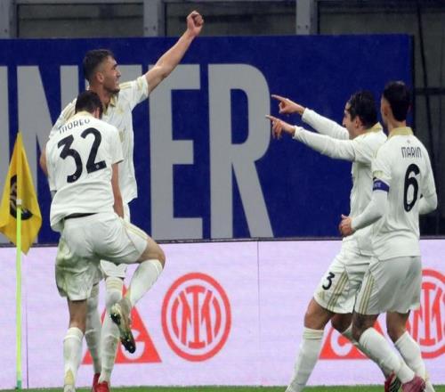 赵杰成都田,径赛夺冠,严子怡刷新,188bet金宝博体育app下载,188bet金宝博体育官网,188bet金宝博体育官方网站,188bet金宝博体育平台